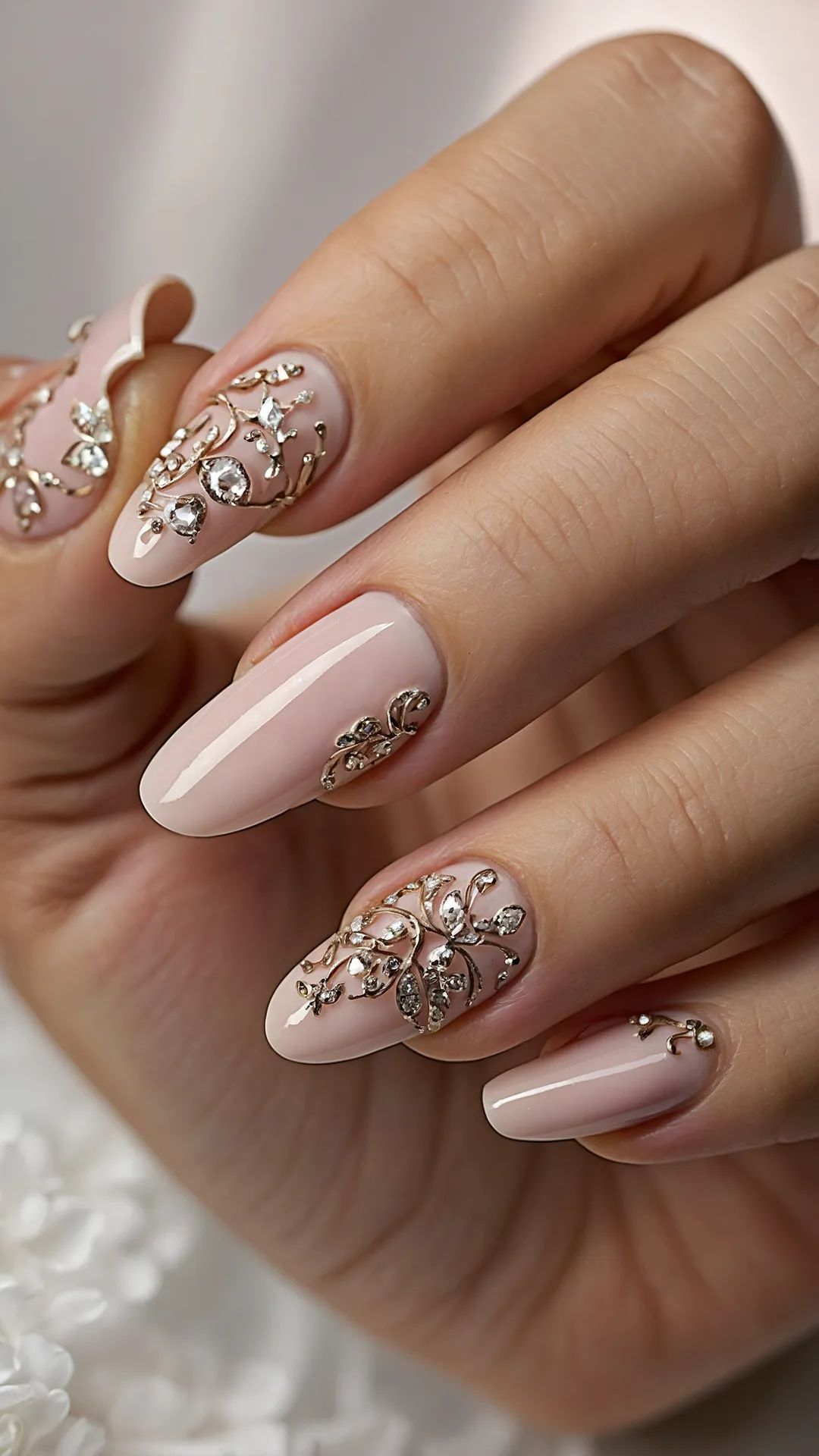 Sleek & Subtle Nails