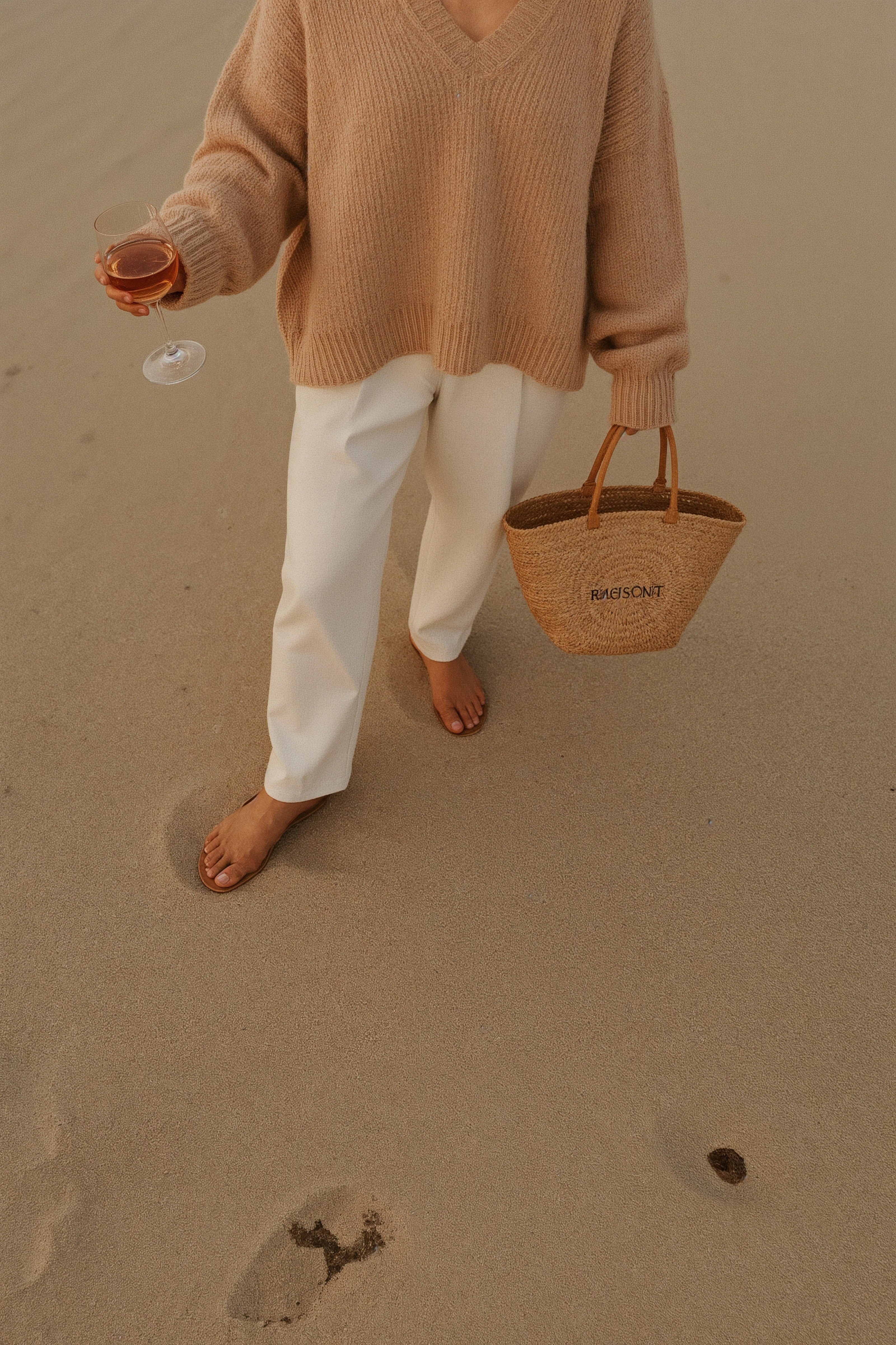 Soft Knit and Crisp Linen on the Shore