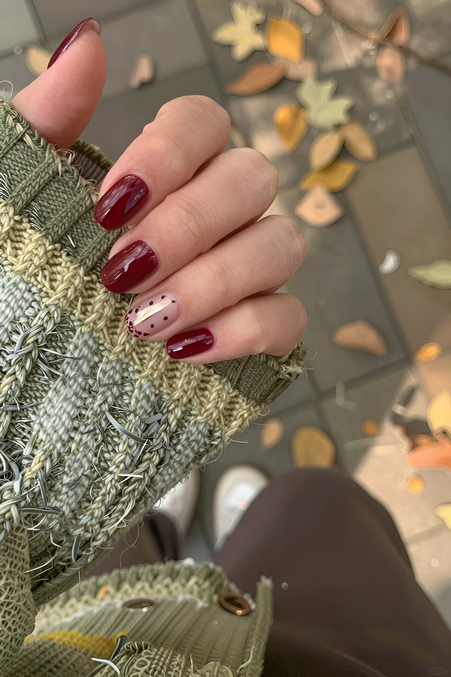 Deep Red and Neutral Accent Nails for November
