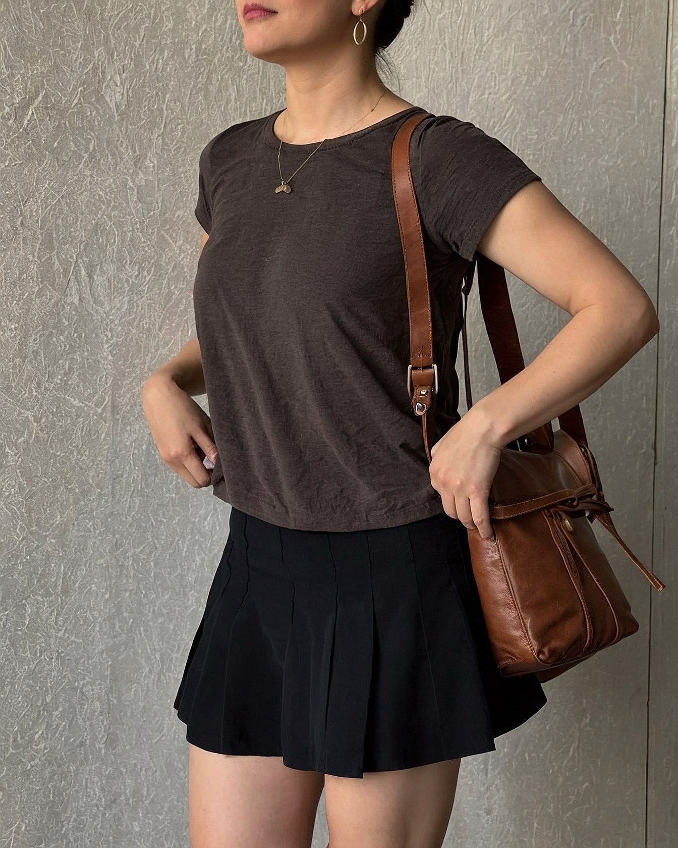 What makes this silhouette so chic and effortless?