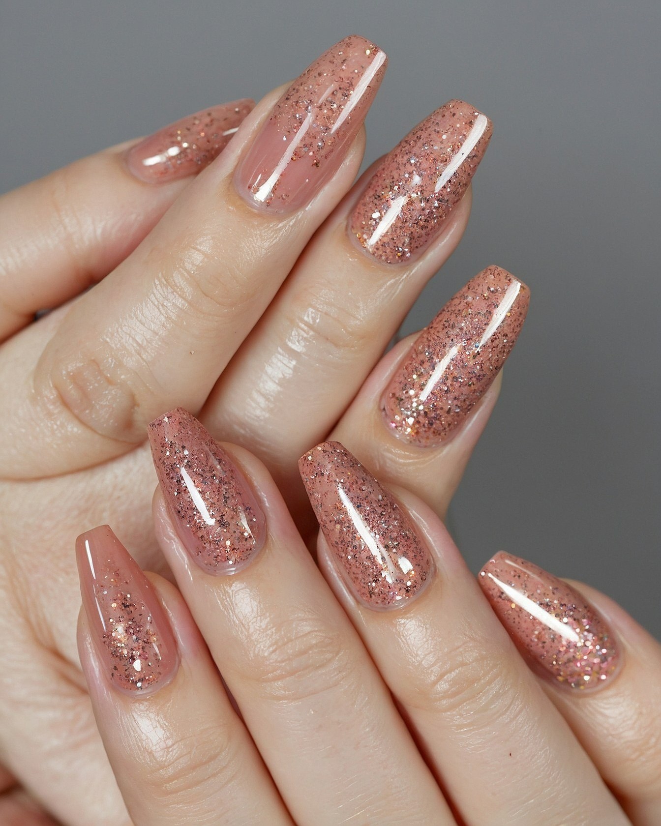 What makes this subtle shimmer so captivating?