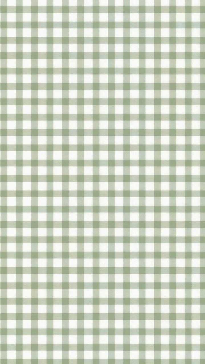Adding Green Gingham Patterns to Your Home Decor