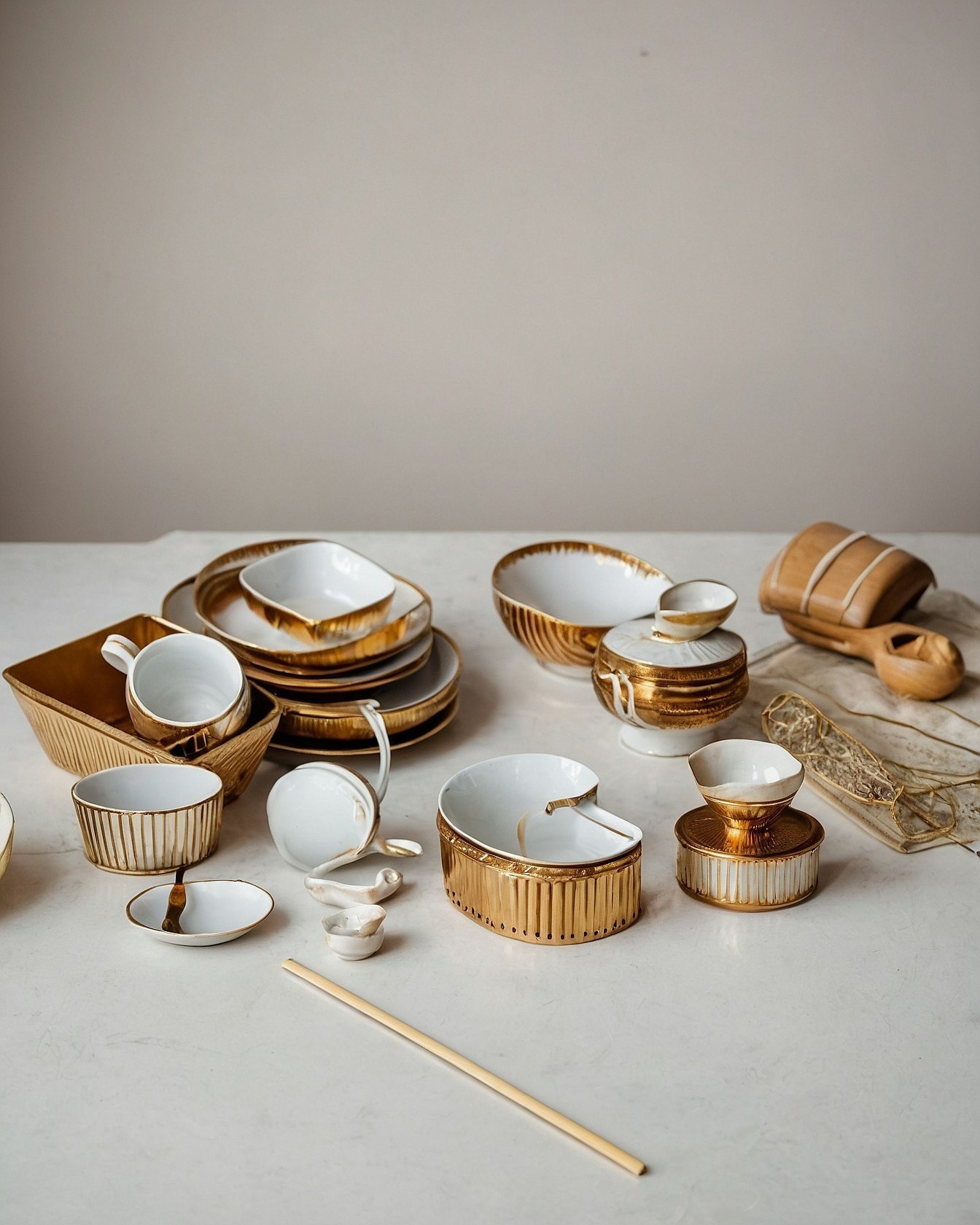 Textured Gold Edging on Fine Porcelain