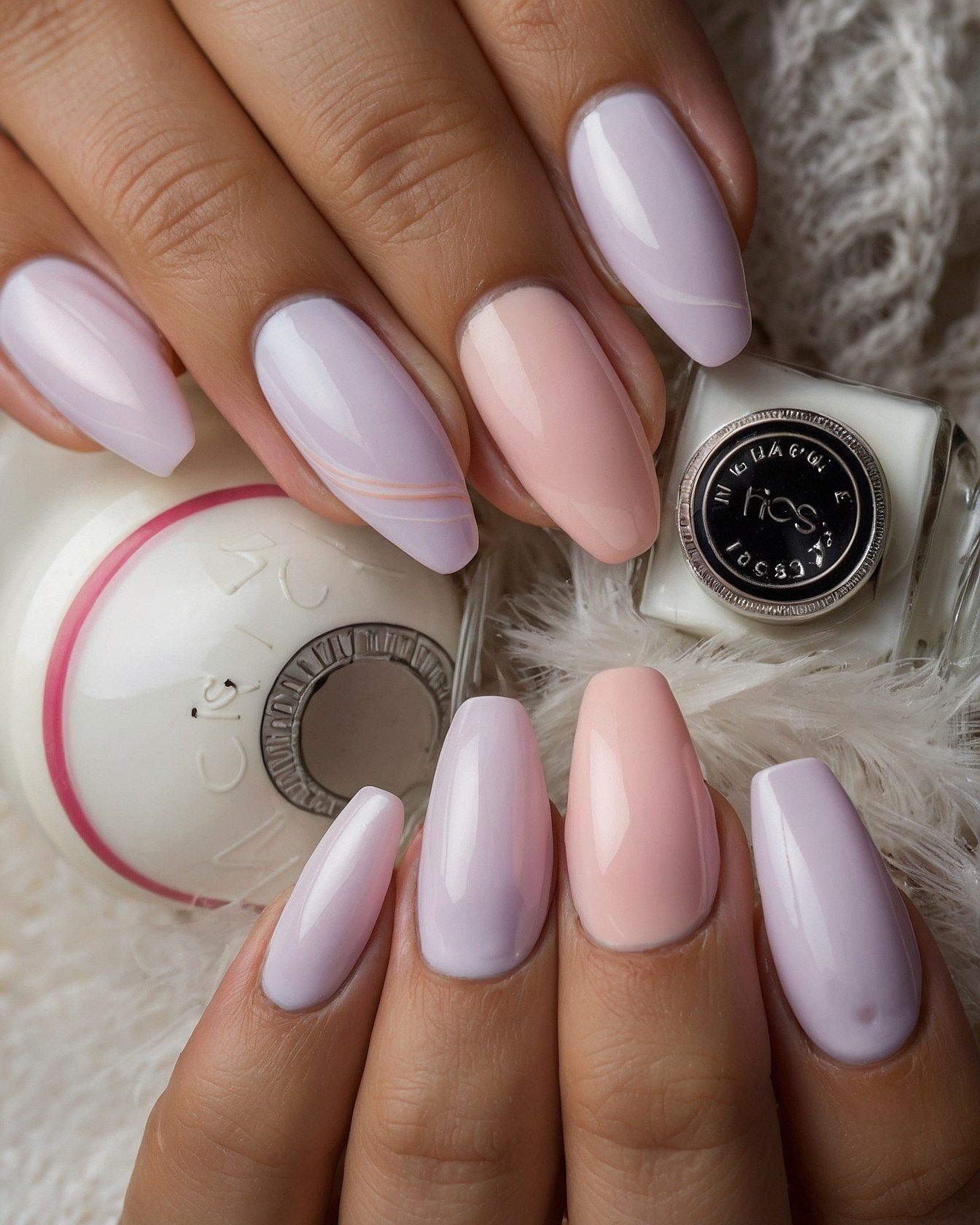 Choosing Soft Two-Tone Gel Nails for Summer