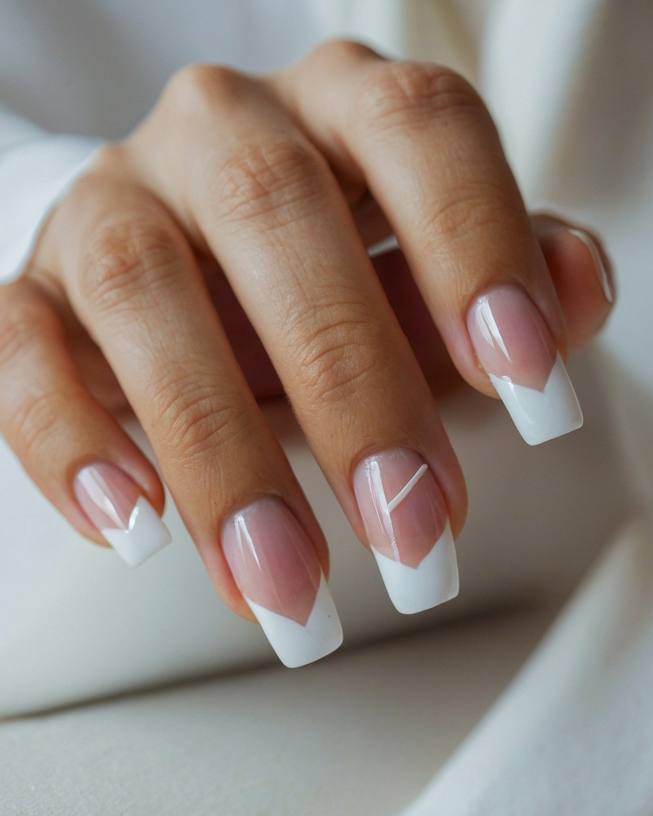 Modern French Tips with a Minimalist Twist