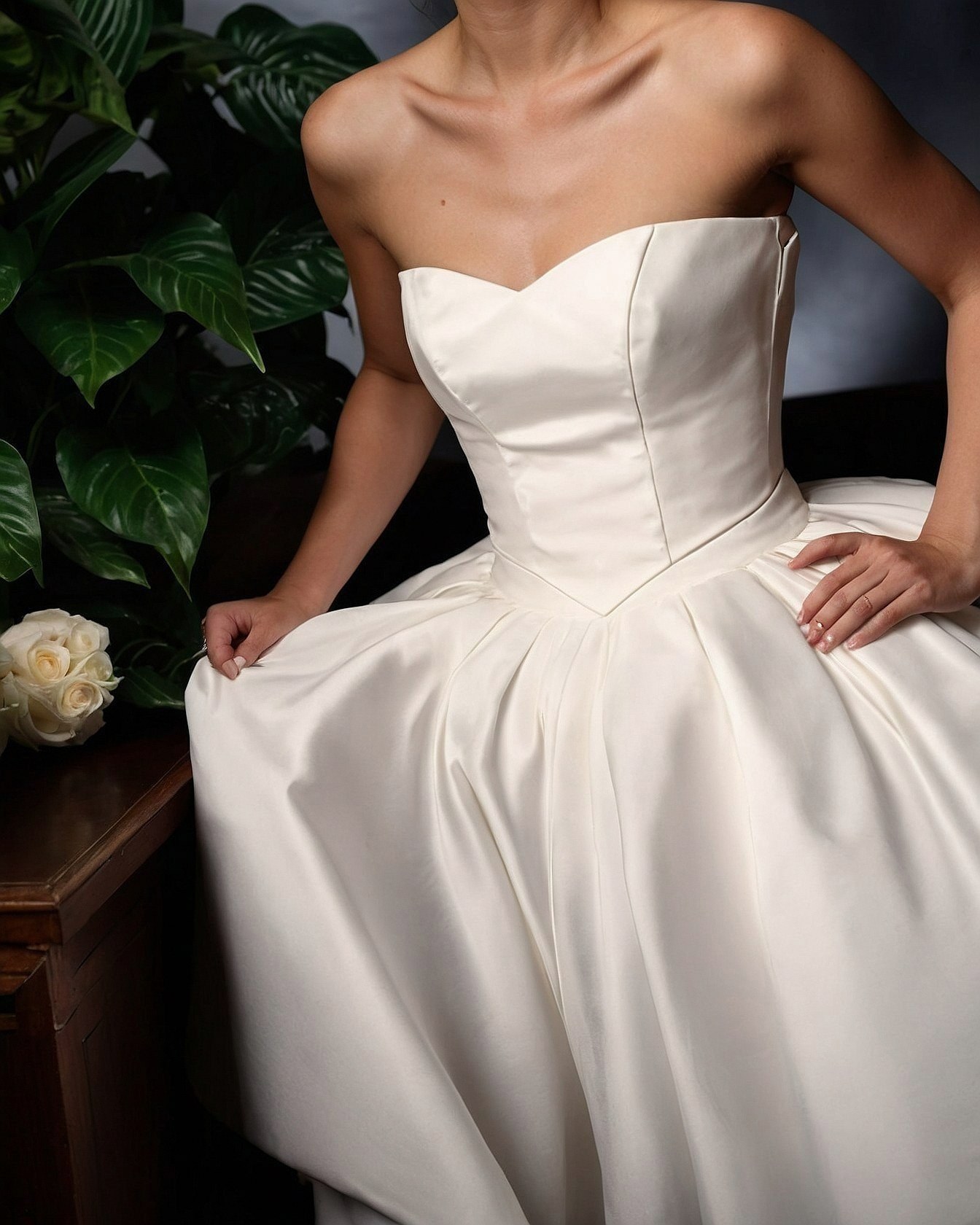 Creamy Ivory and Deep Forest Green Palette