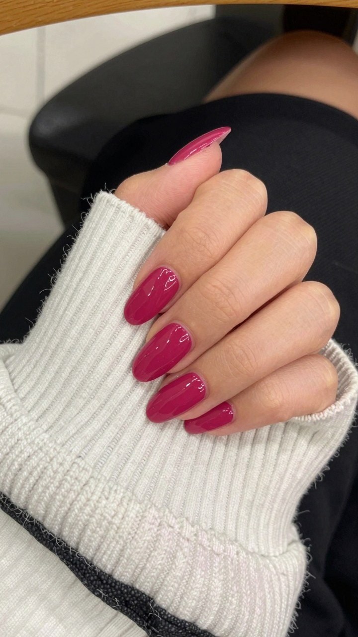Keeping Oval Raspberry Gel Nails Chip Free