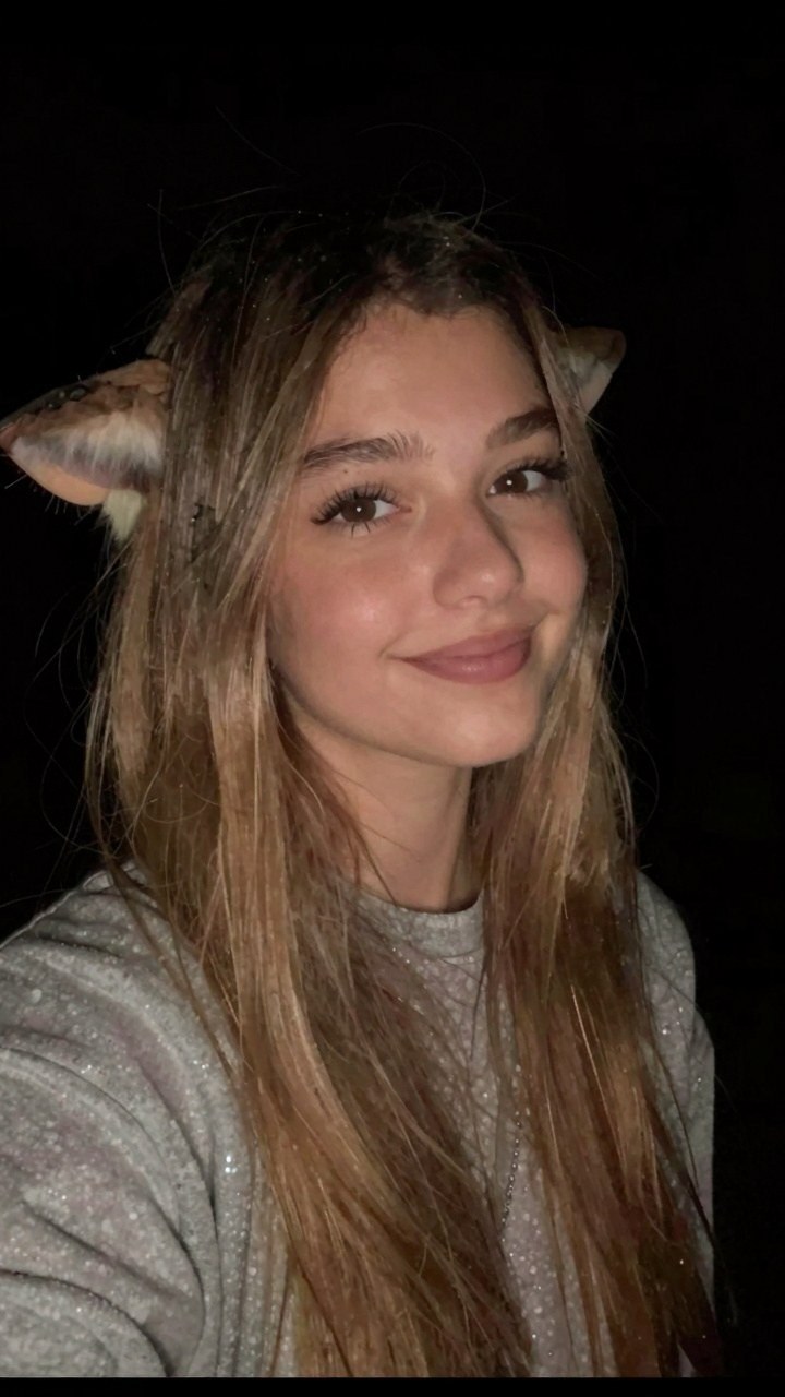 Faux Antler Headbands and Casual Flannel for Autumn Pairs