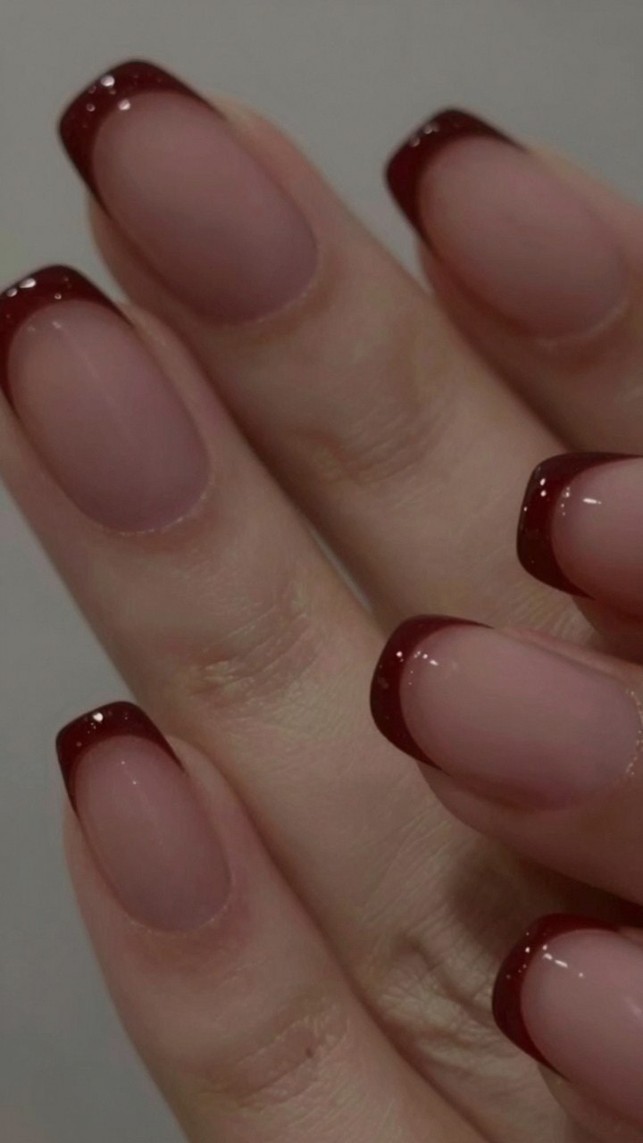 Keeping Dark French Tip Short Nails Chip Free