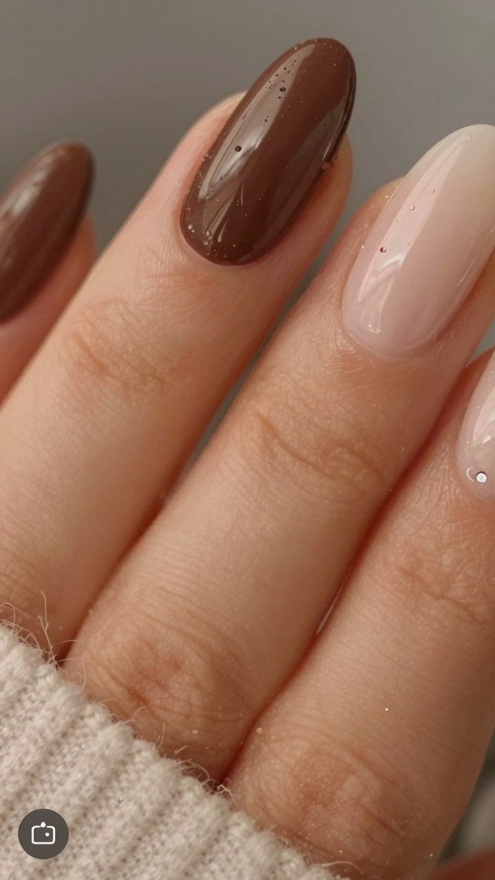 Mixing Neutral Polish Shades with Metallic Flecks