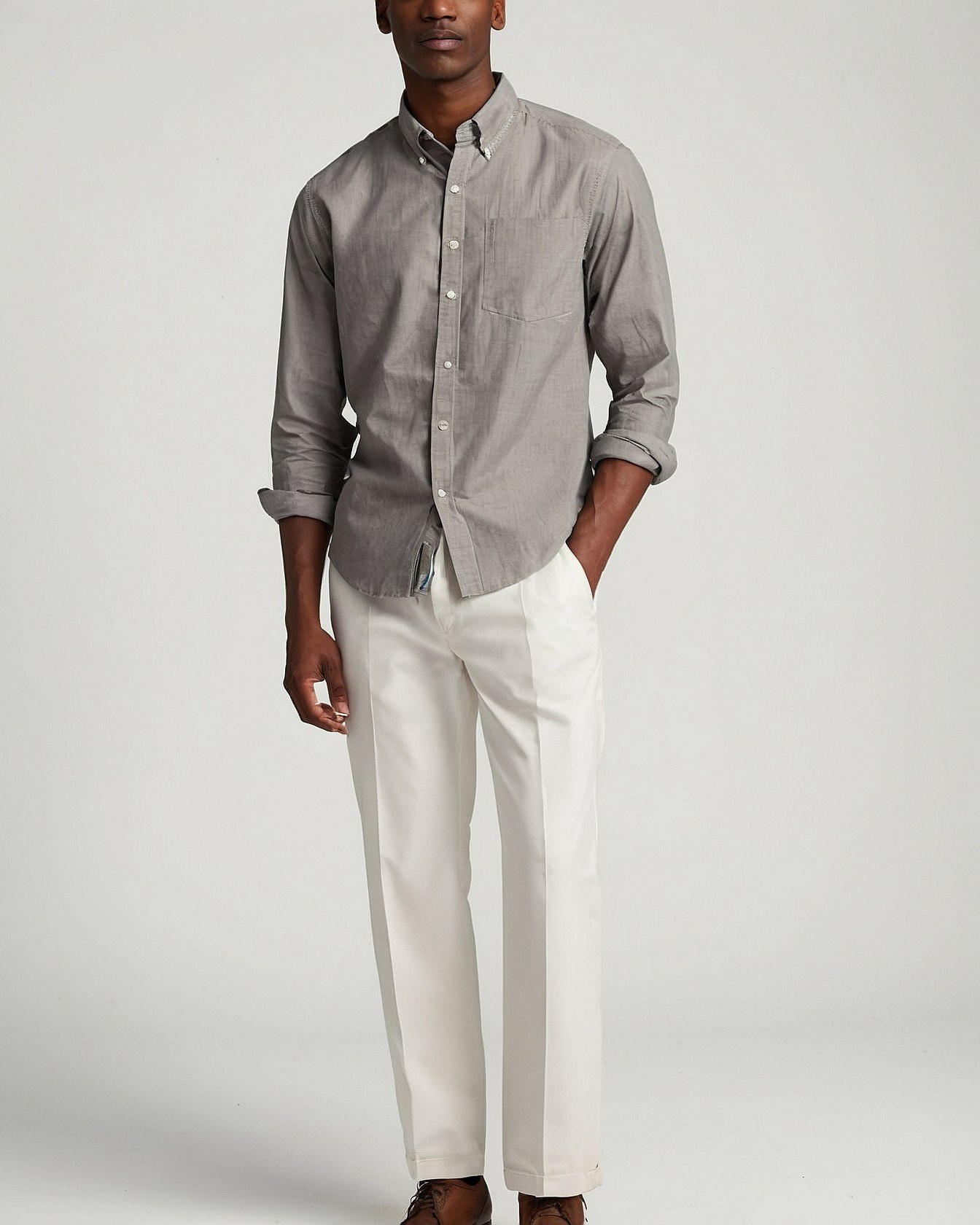 Polished Yet Relaxed: The Grey Shirt and Cream Trousers