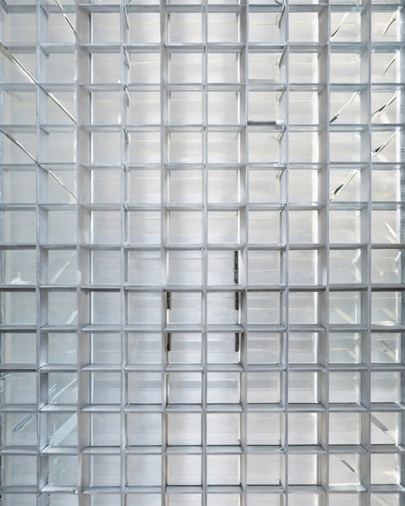 Structured Grid Meets Reflective Surface