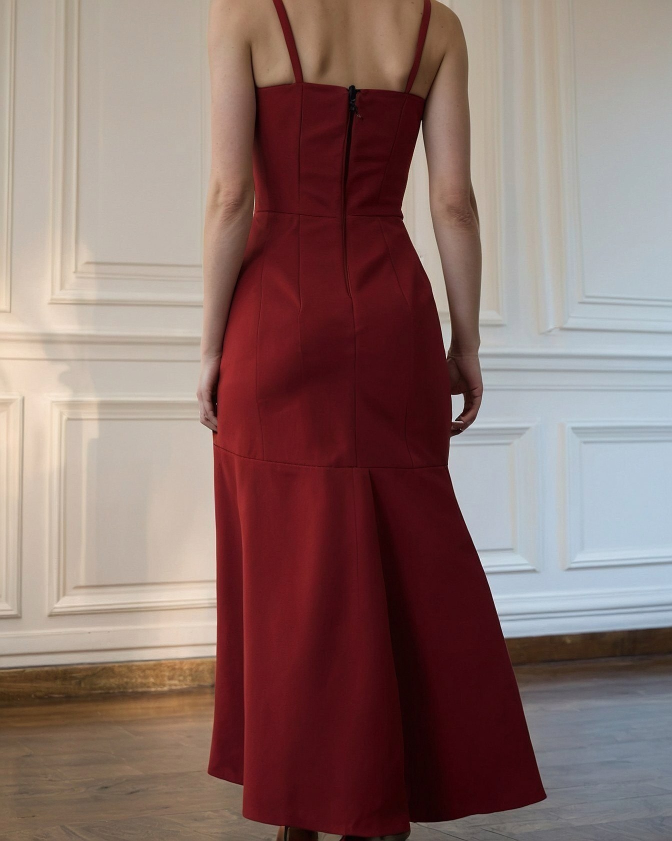 Structured Bodice Meets Flowing Skirt Silhouette