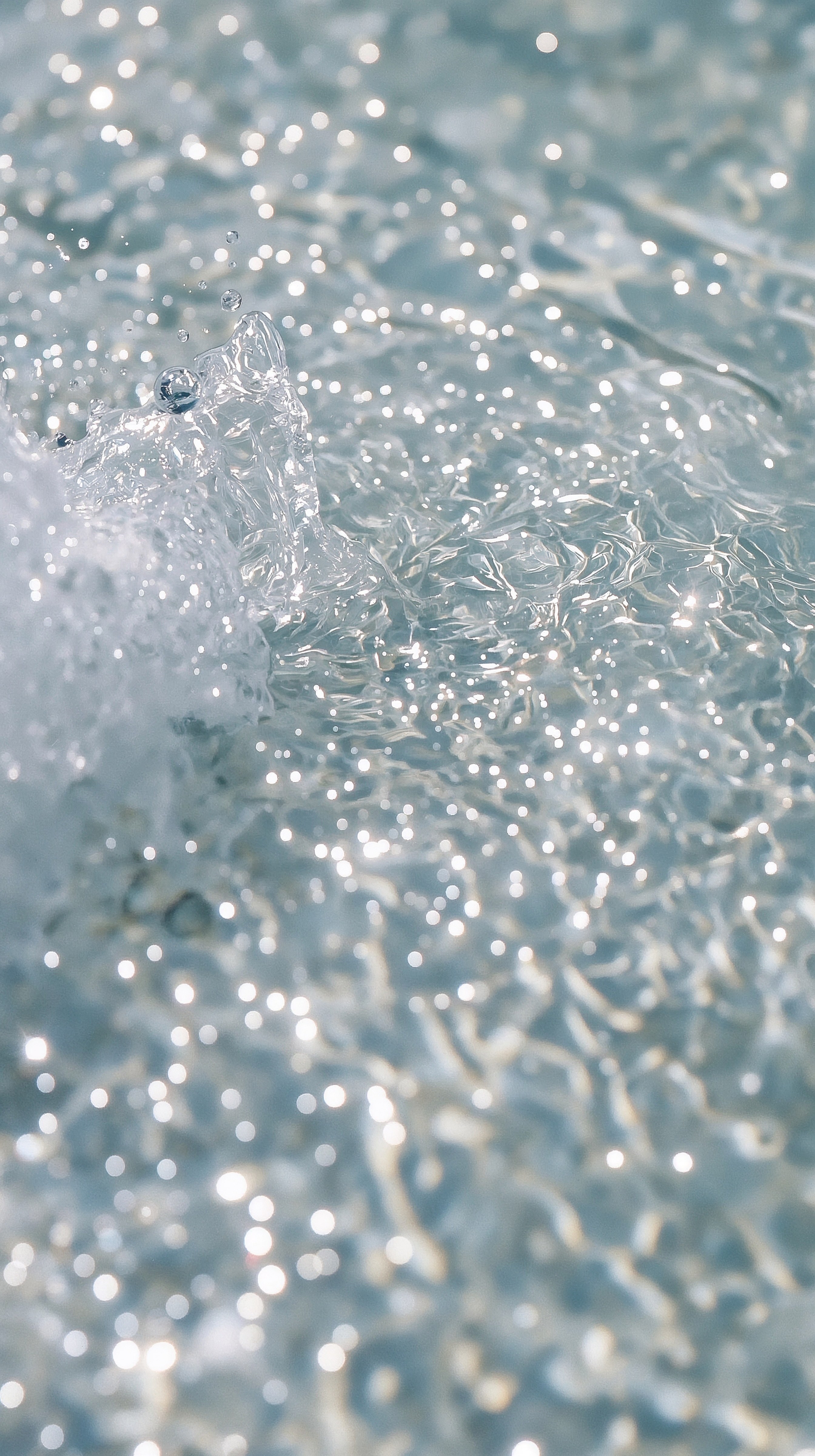 Serene Beach Aesthetic: HD iPhone Wave Wallpaper