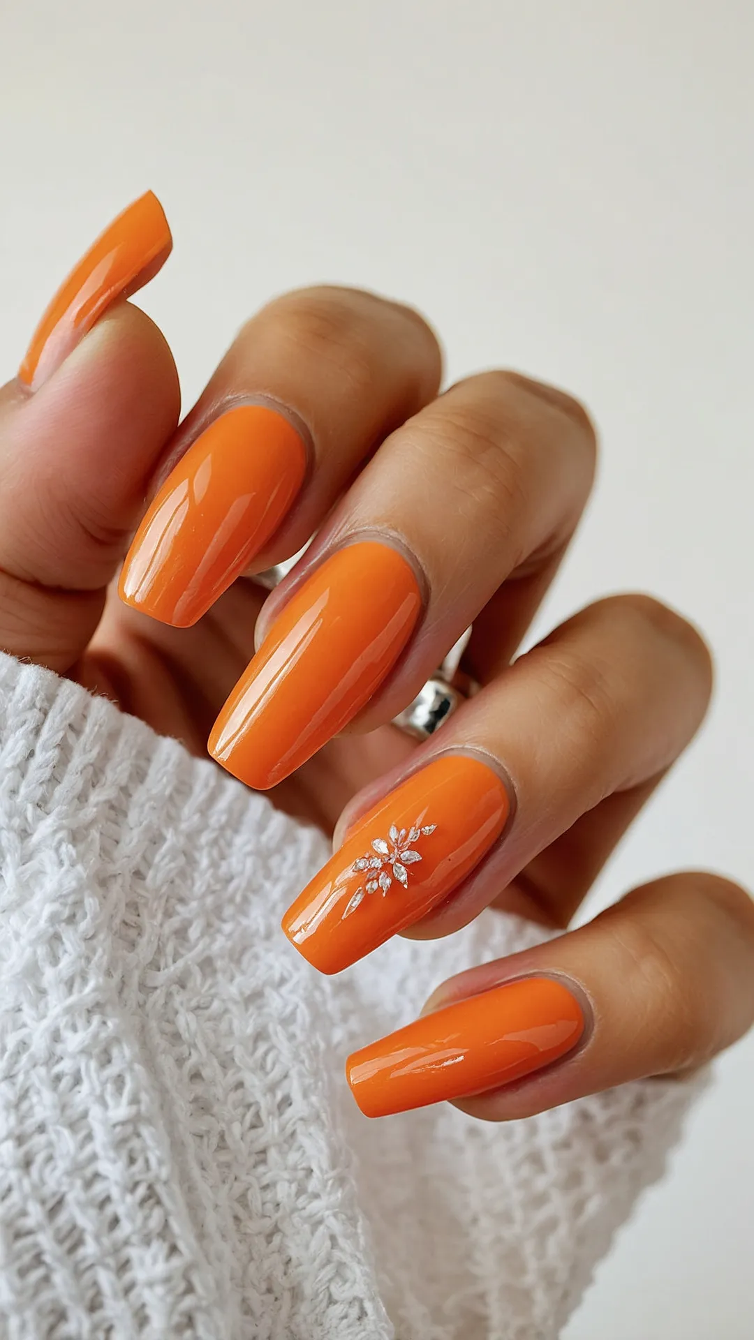 Sunny Hue Nails
