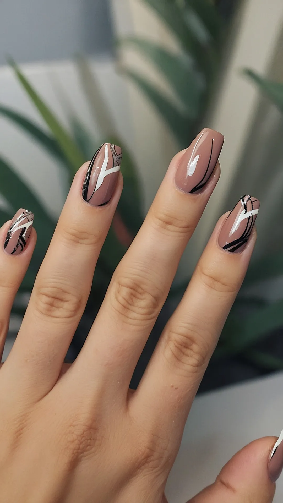 Fall Nail Trends:  From Pumpkin Spice to This! üíÖ: