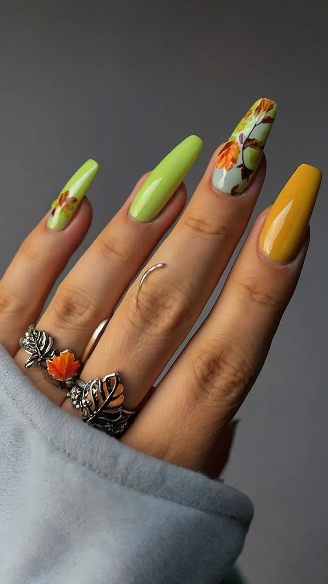 Fall in Love with Your Nails