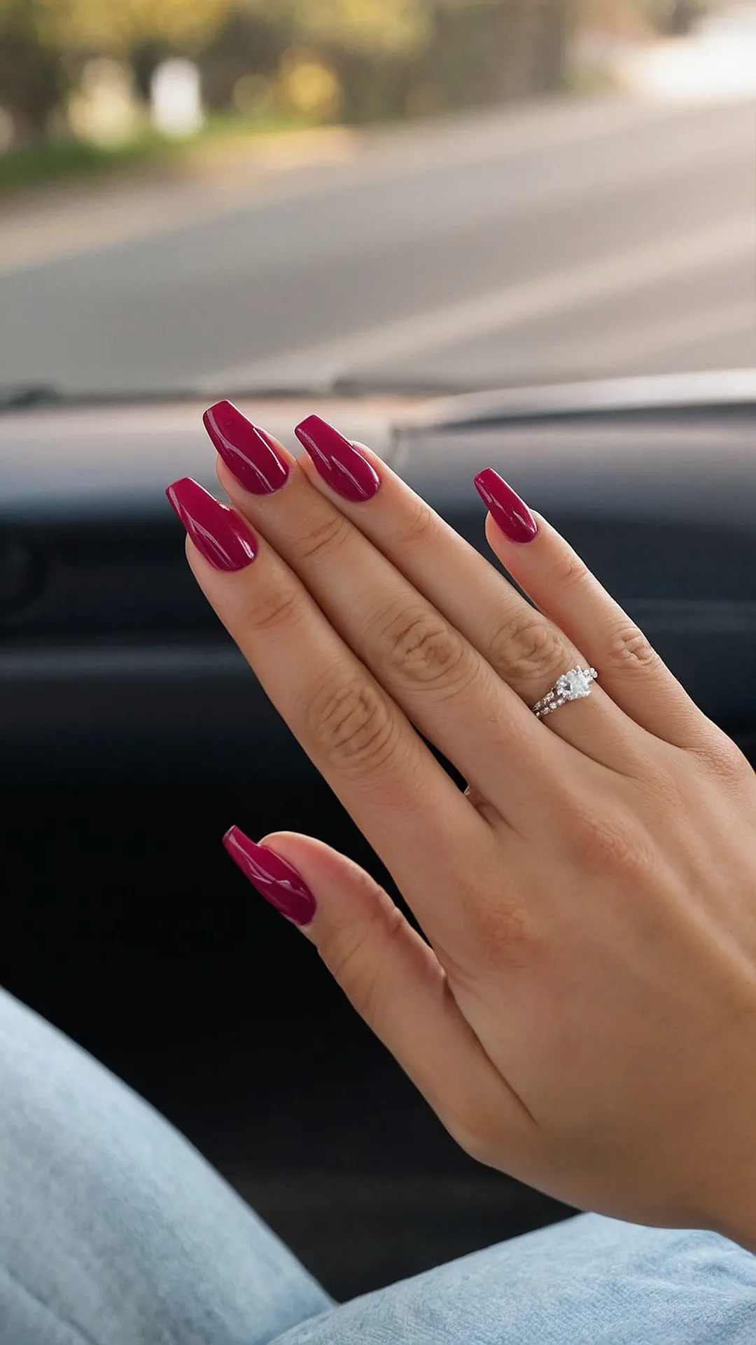 Fall Nail Inspo: Subtle Chic