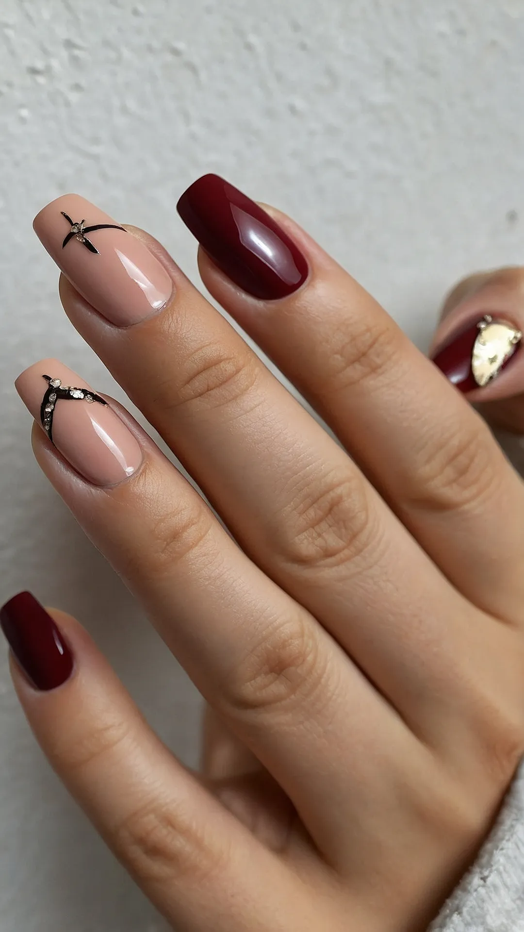 Fall-ing in Love with This Maroon Mani!