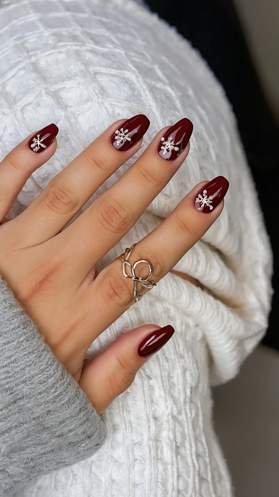 Chic Holiday Nails