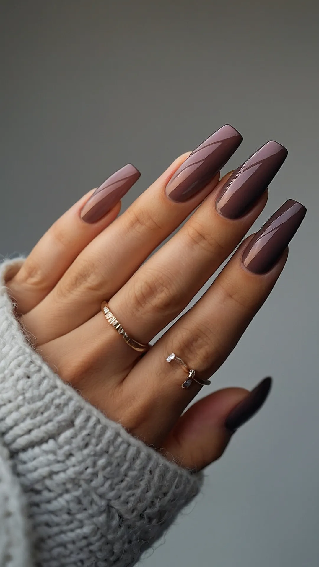 Gel Nails and Ring Stacks: It's All About the Accessories!