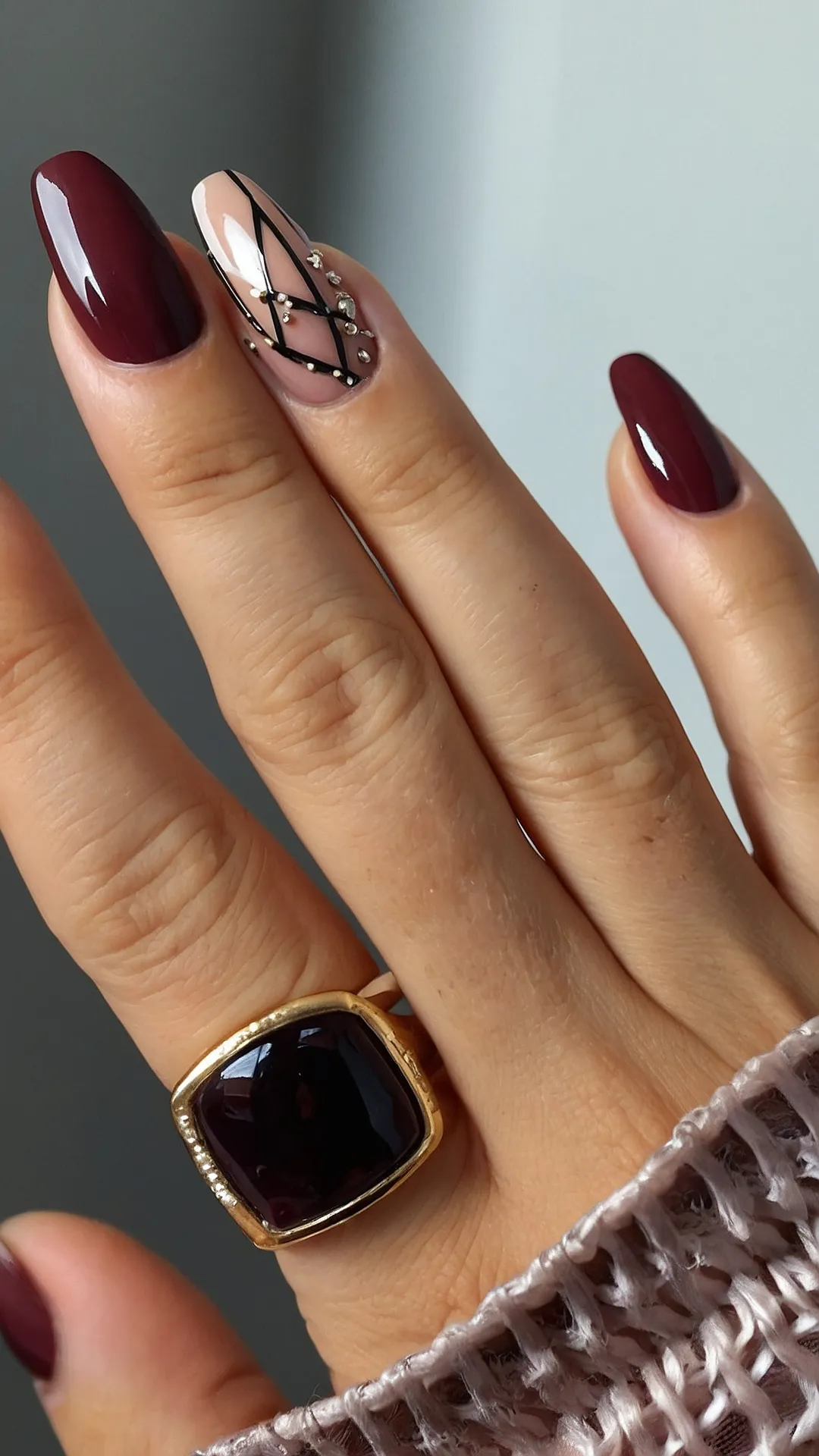 Ring & Mani Match: