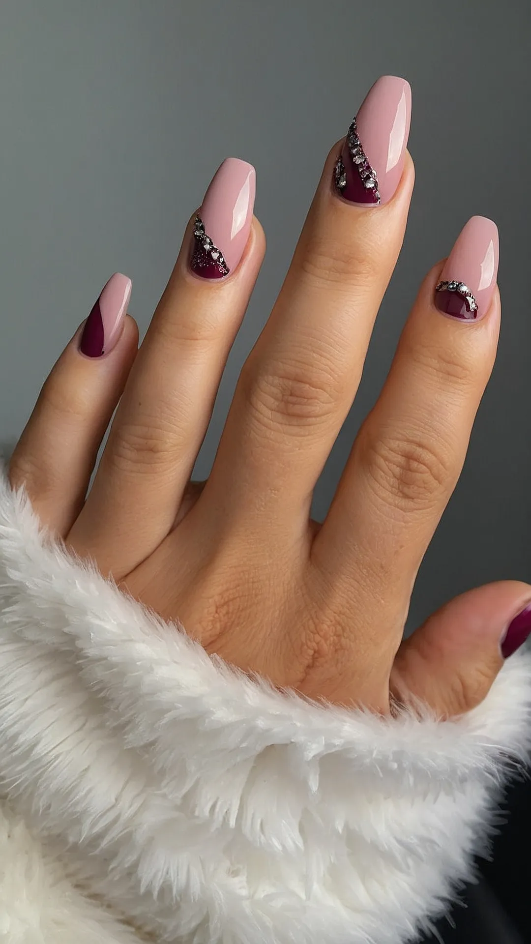 Bling It On! Chic Nail Art for the Win