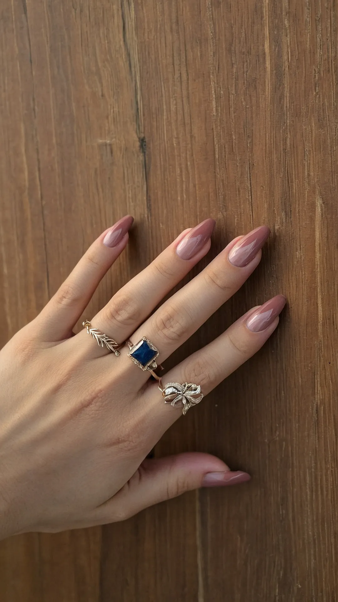 Cozy and Cute Nail Inspirations for Fall