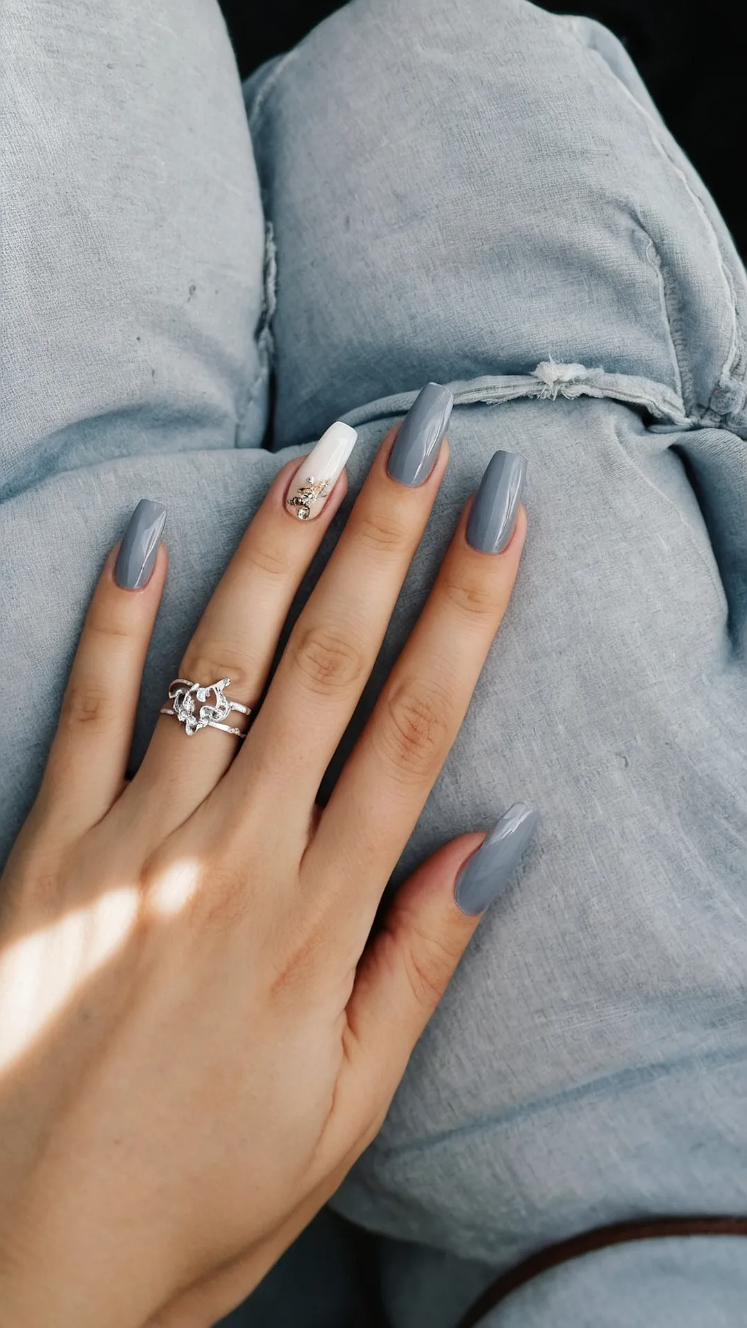 Playful and Artistic Fall Nail Styles to Try This Year