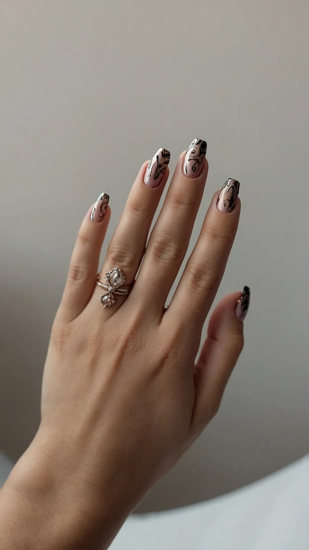 Fun and Festive Nail Designs to Celebrate Autumn